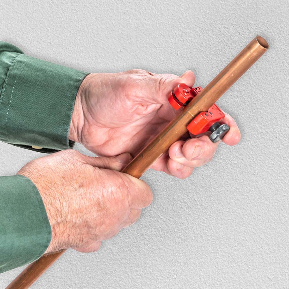 Eastman Heavy Duty Mini Tubing Cutter, 1/8 Inch to 5/8 Inch, 45029 - Image 5